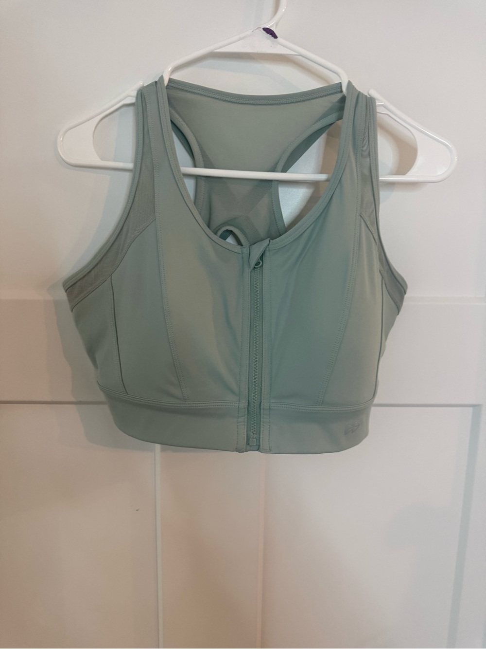YVette Front-Zip Sports Bra - Sage Green L+
